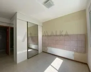 112 m² apartment with 2 en-suite bedrooms and 2 spots — photo 18