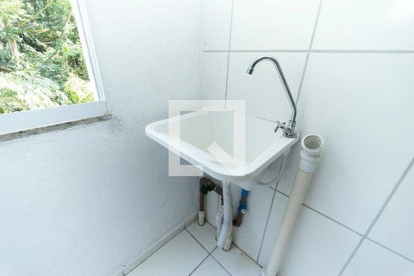 2-bedroom apartment in a building with a gym — photo 35