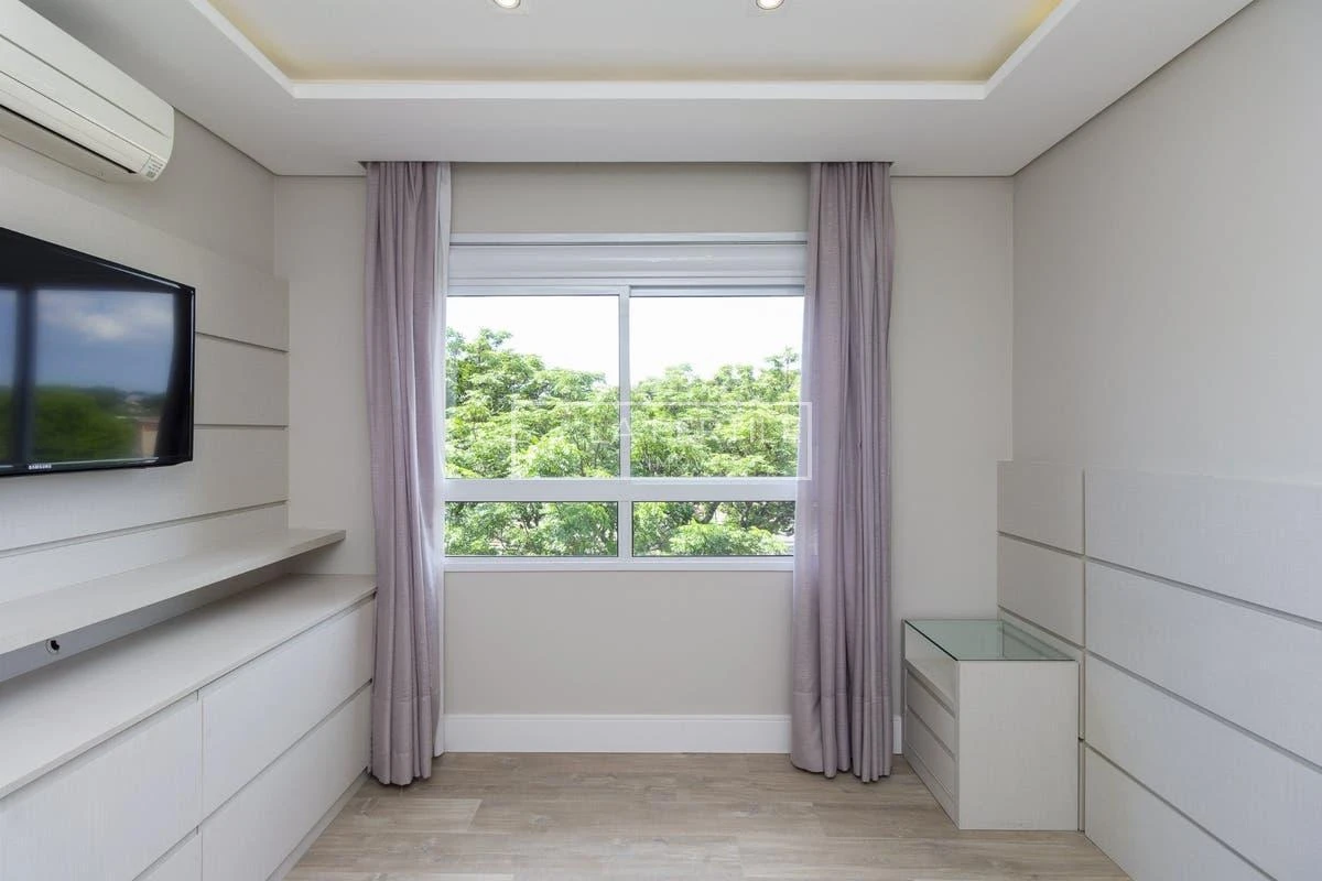 Apartment, 158 m², with a walk-in closet — photo 29