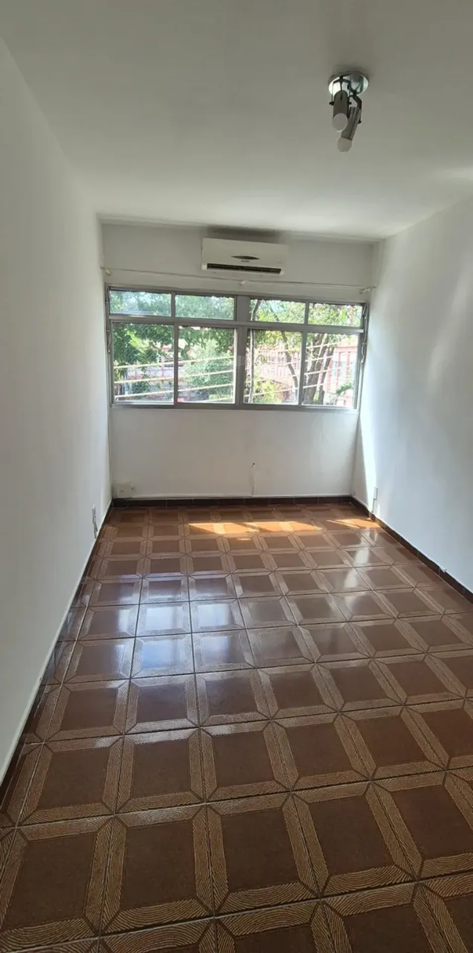 2-bedroom apartment, 50 m² — photo 6