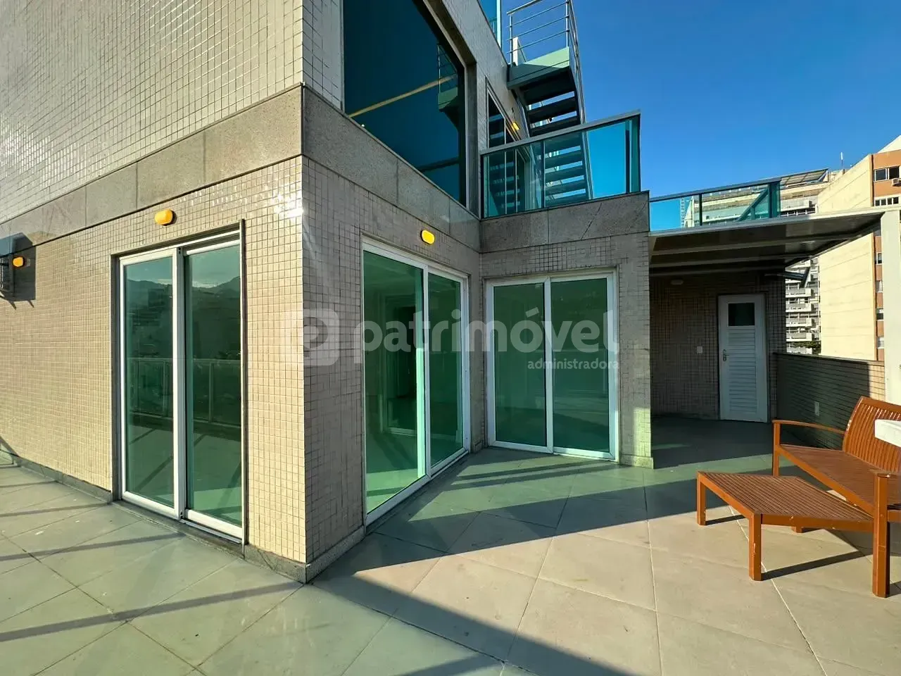Penthouse with 3 bedrooms and 4 bathrooms plus parking — photo 14