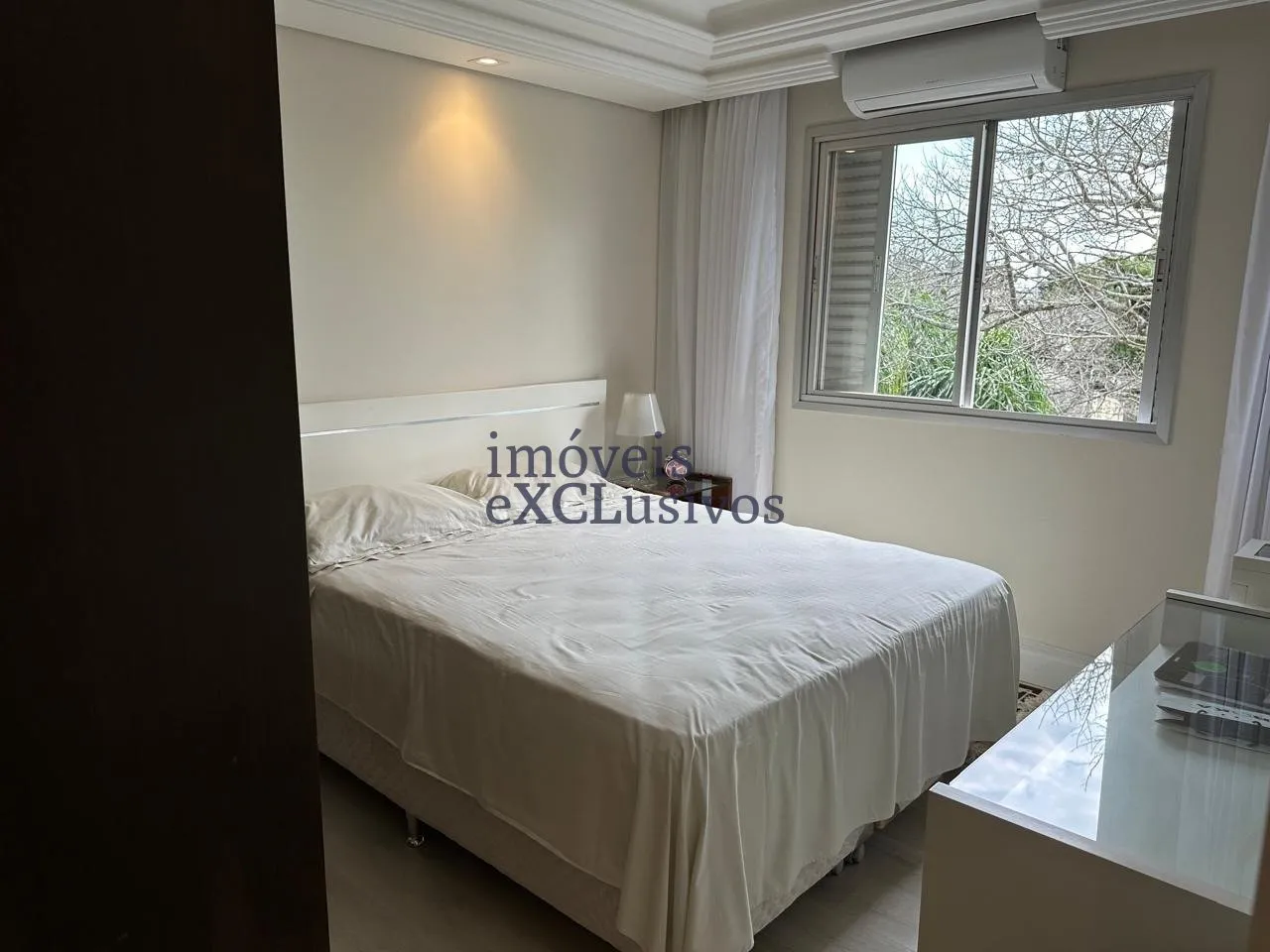 Furnished 4-bedroom apartment with 5 bathrooms — photo 21