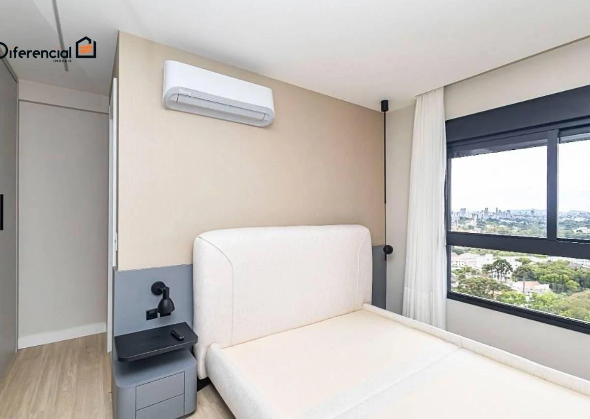 Furnished apartment, 93 m², with floor-to-ceiling windows — photo 6