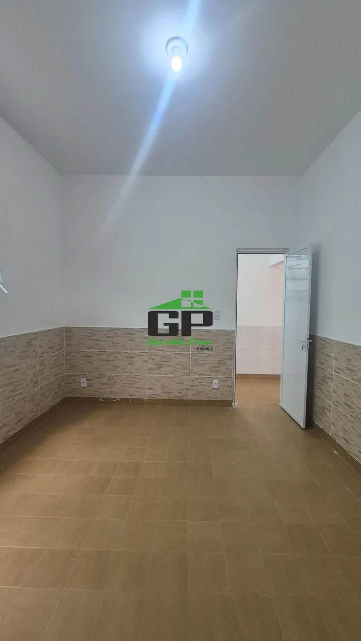 Unfurnished house with 1 bedroom and fitted cabinets — photo 15
