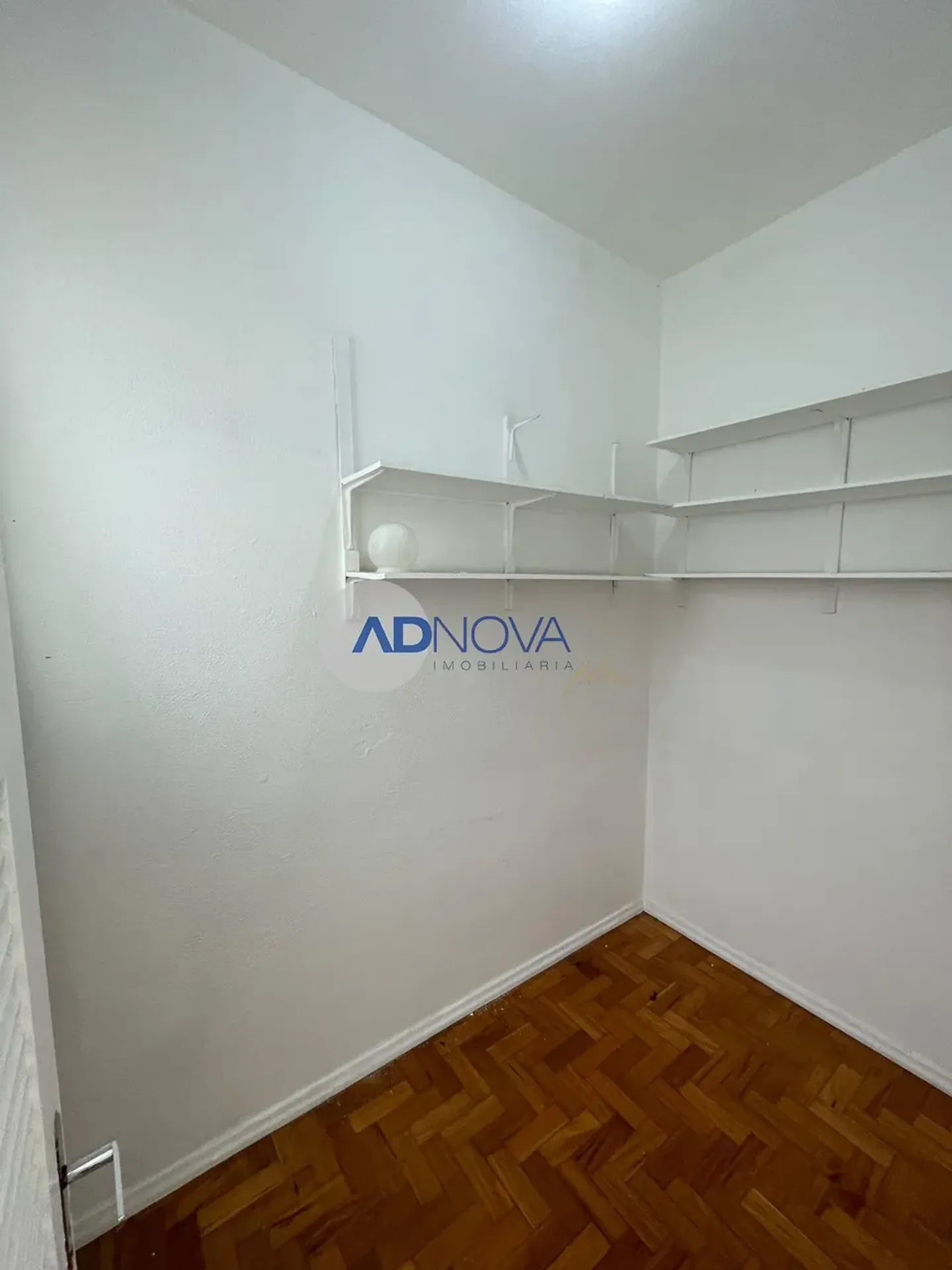 1 quarto e closet: apartamento de 53 m² — photo 8