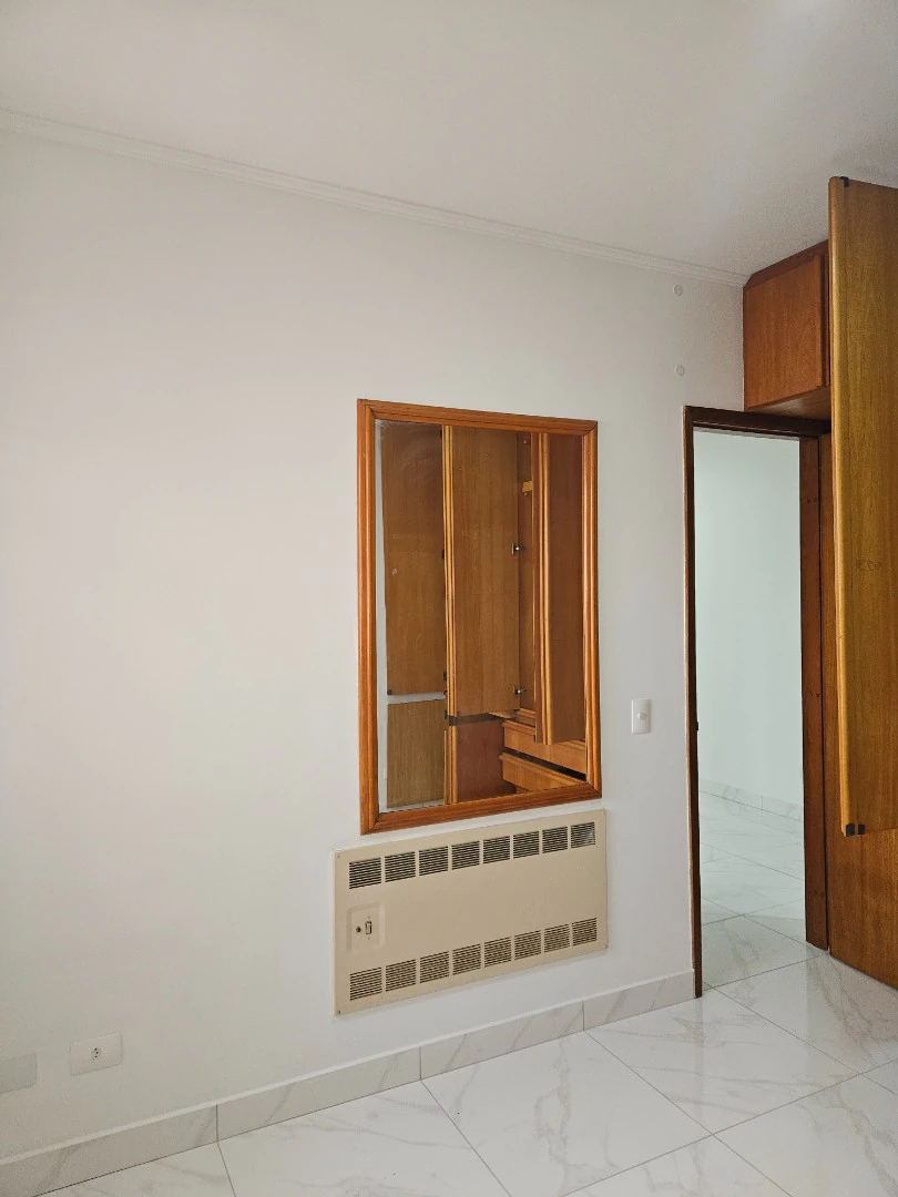 Apartamento de 1 quarto com varanda envidraçada, Centro — photo 8