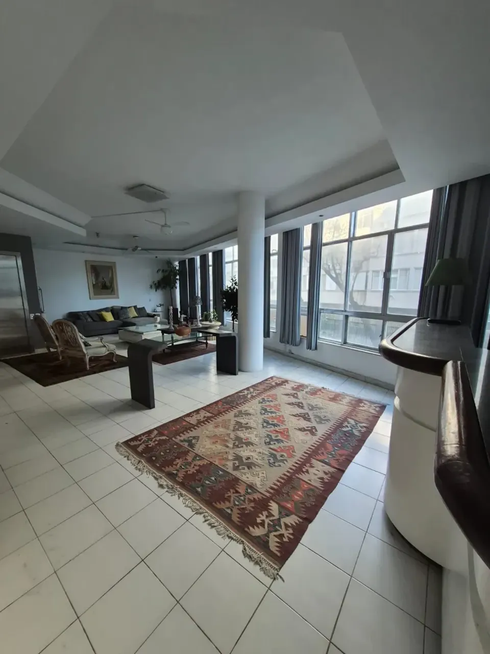 260 m² apartment with 4 bedrooms and 3 bathrooms — photo 4