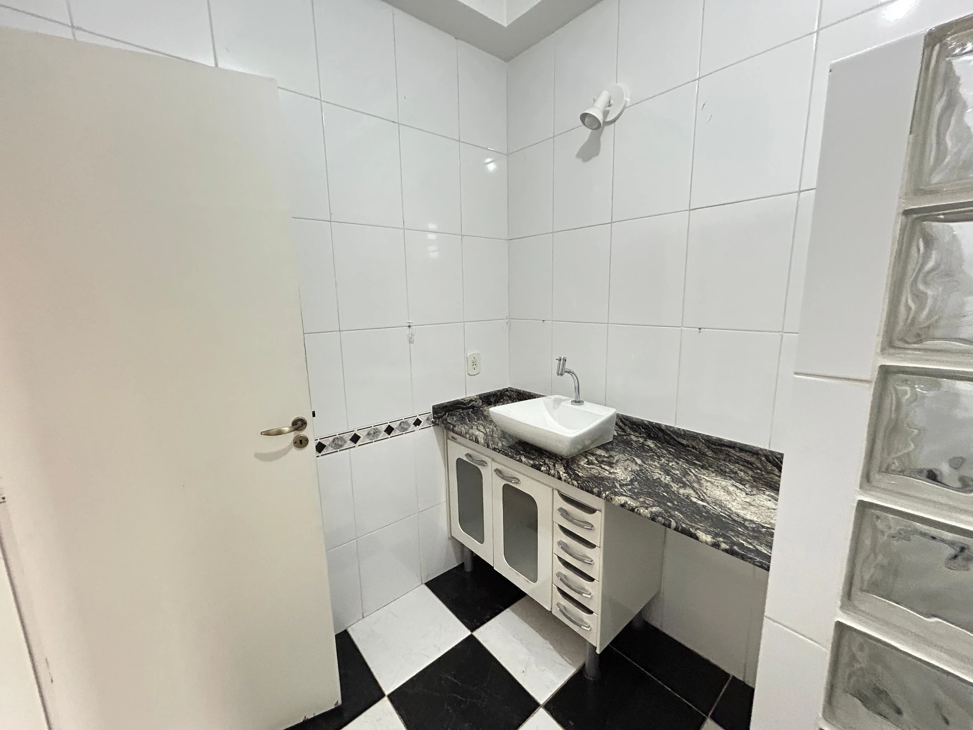 Home office in a 3-bedroom house, 150 m² — photo 45
