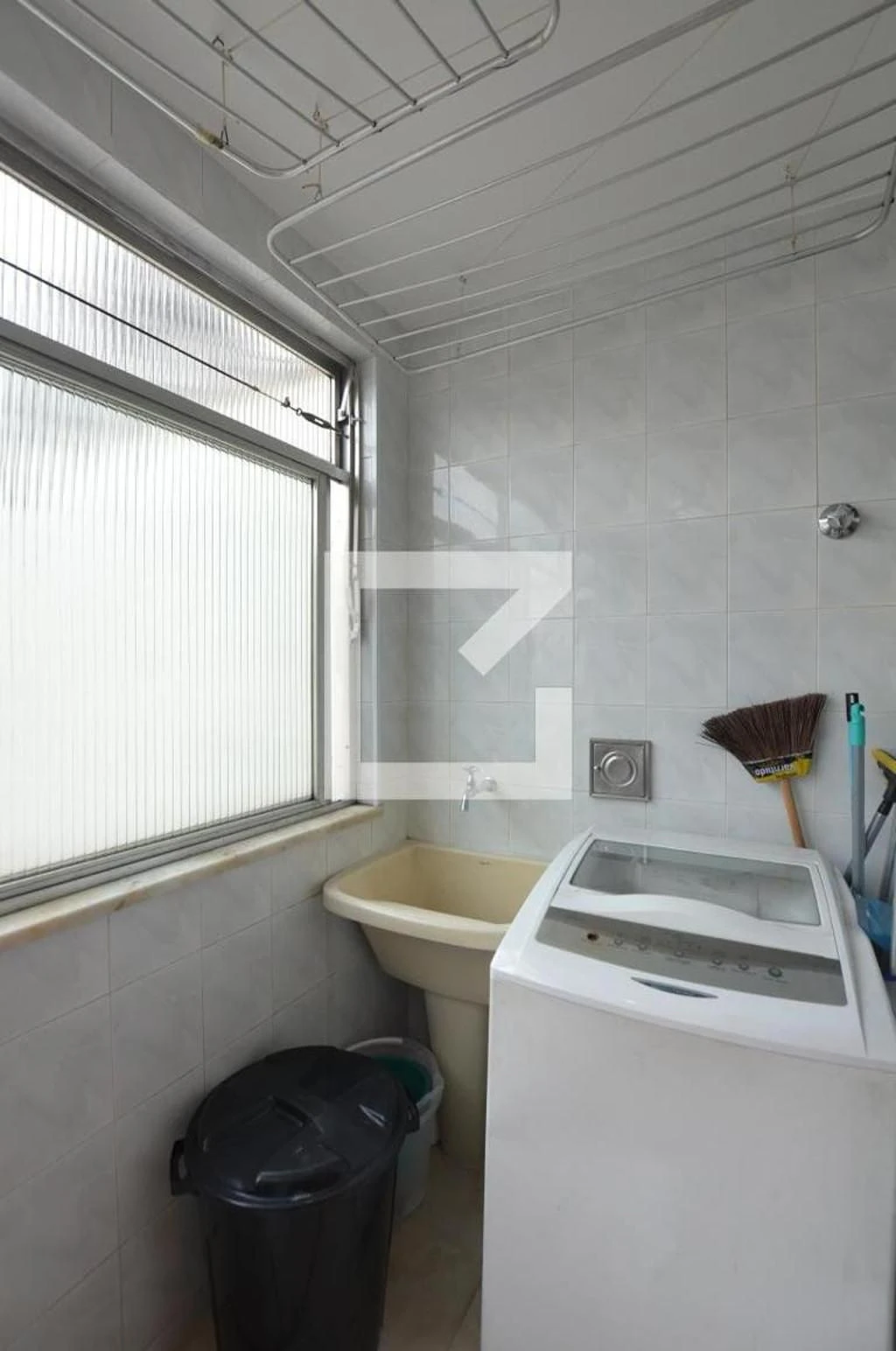 80 m² apartment with a walk-in closet and a home office — photo 34