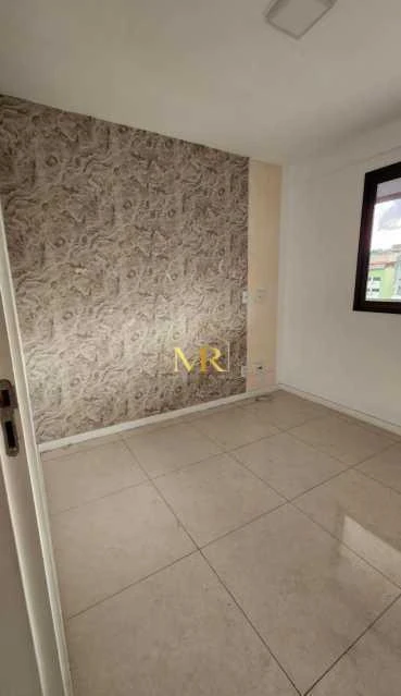 Top-floor apartment with 4 bedrooms, closed kitchen — photo 7