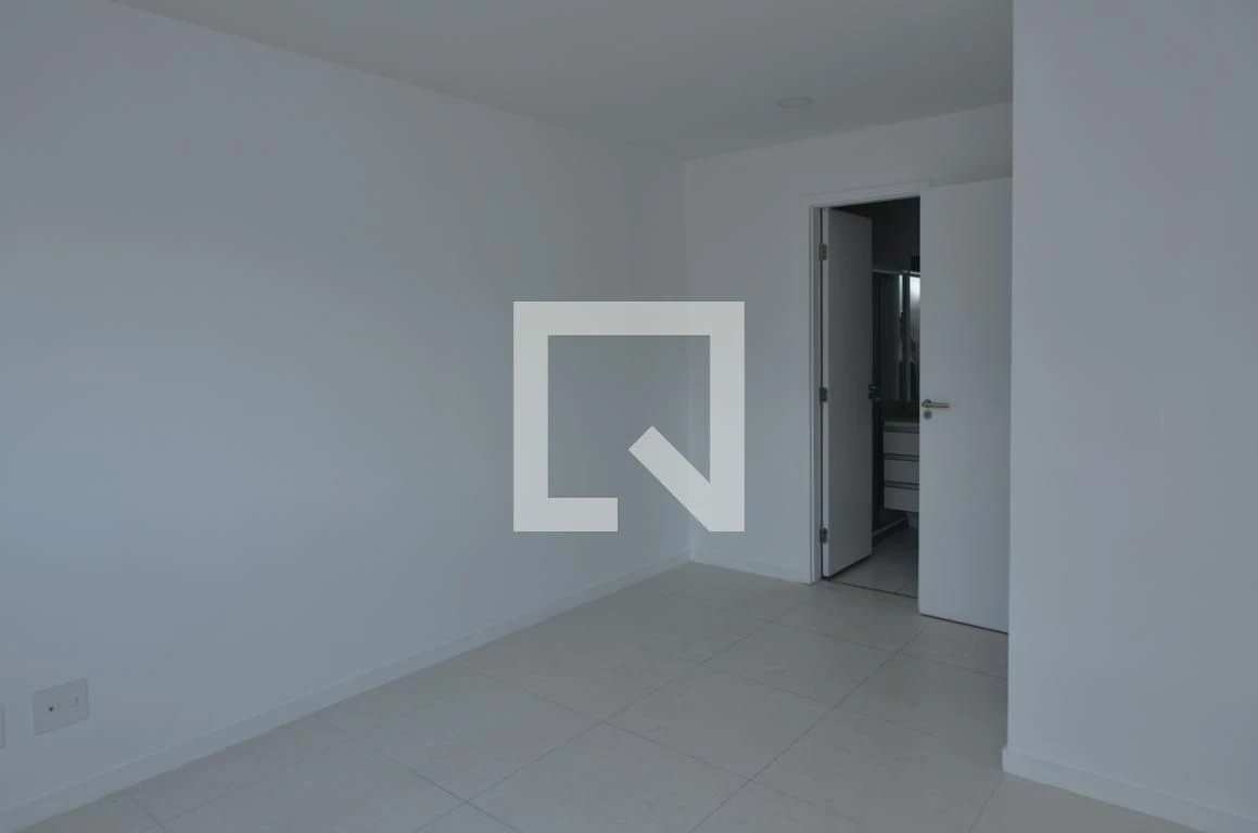 Furnished apartment, 90 m², with a grill on the balcony — photo 52