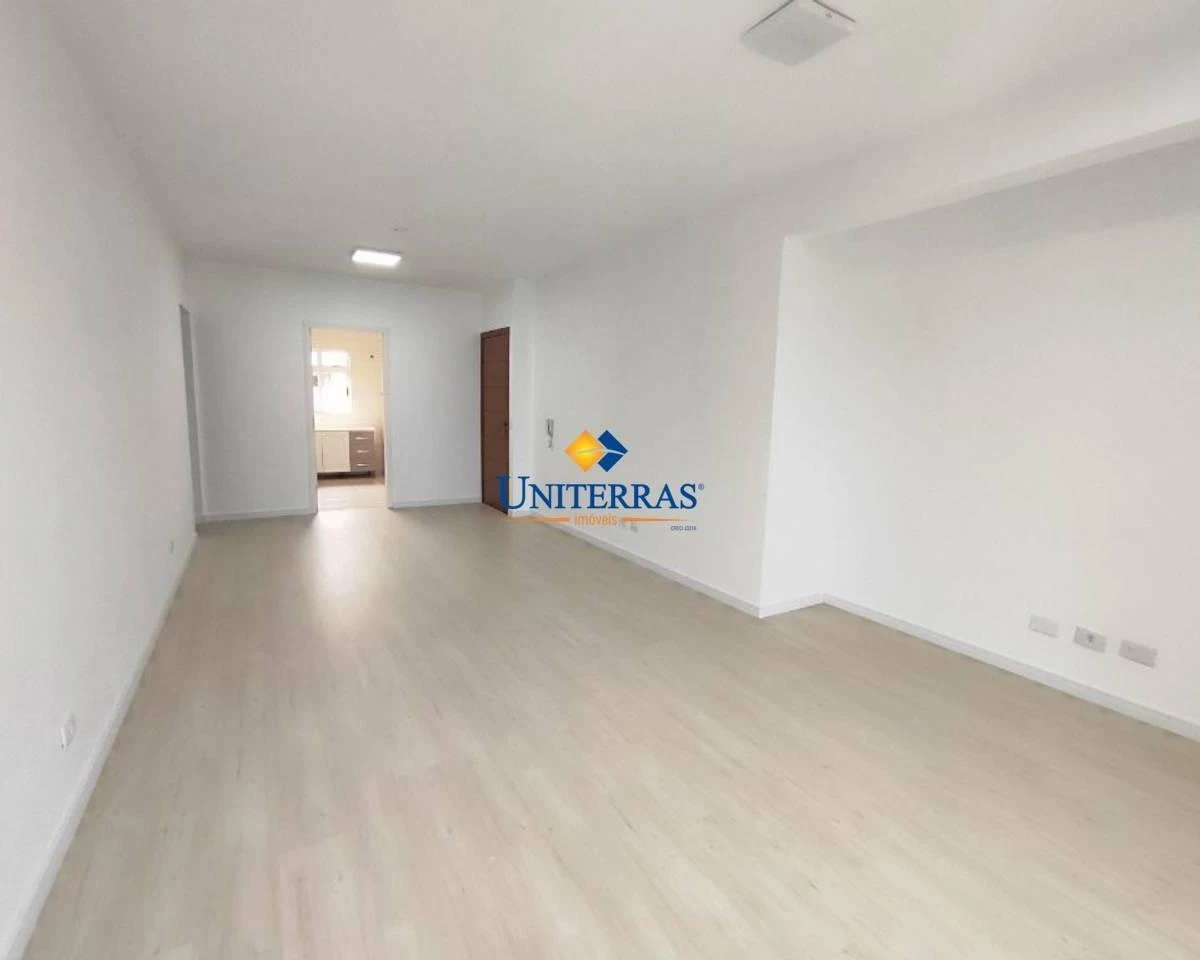 3-bedroom apartment, 1 with its own bathroom, 96 m² — photo 14