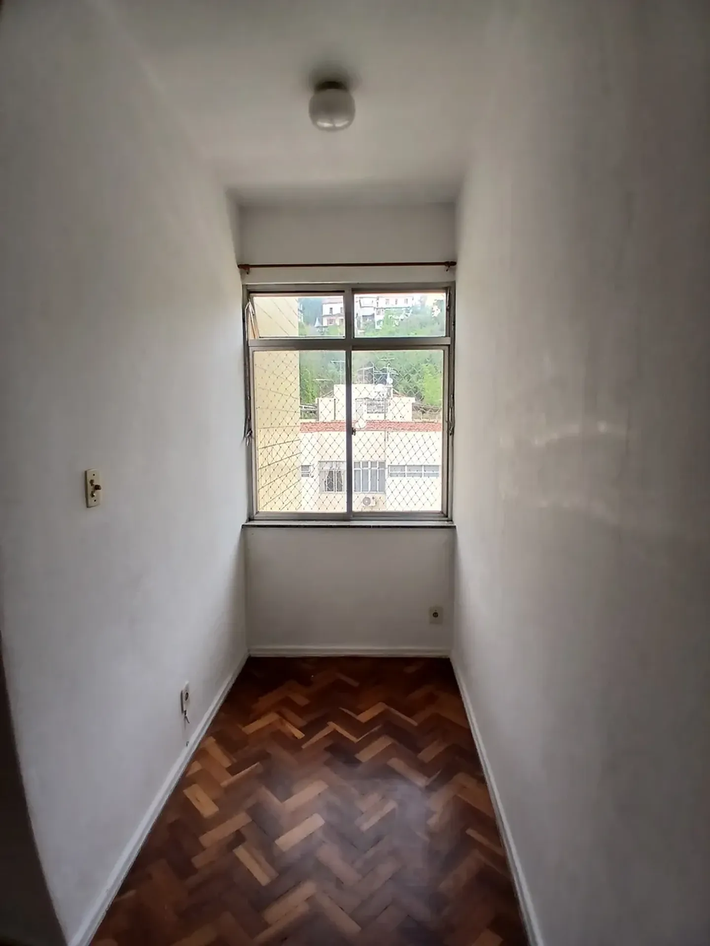 43 m² apartment with 1 bedroom and a laundry area — photo 20