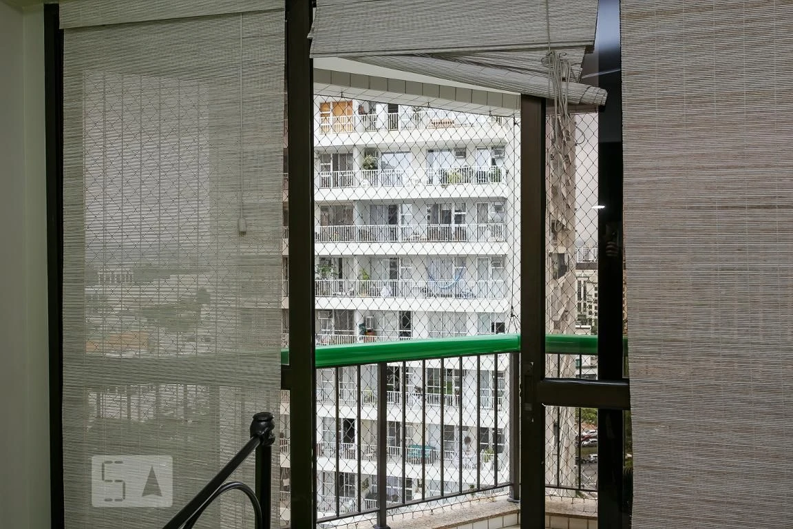 Piso amueblado con 2 dormitorios, 2 baños y 1 plaza — photo 44