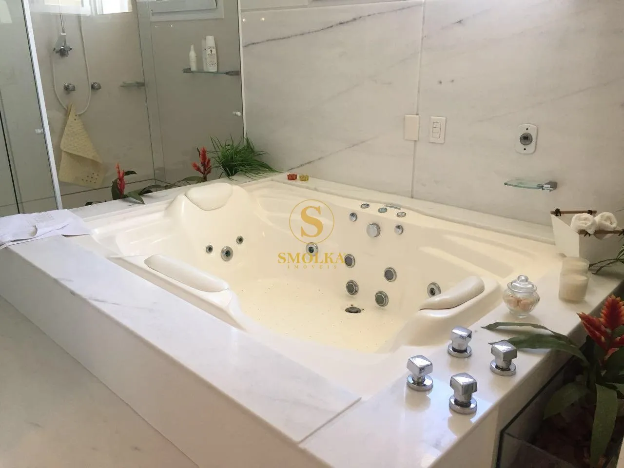 Casa amueblada de 787 m² con 5 suites y 6 plazas — photo 24