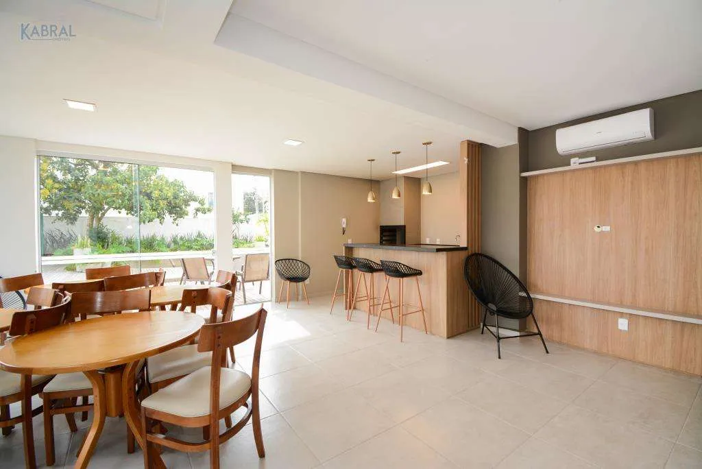 Furnished 81 m² apartment with 3 bedrooms and a suite — photo 2