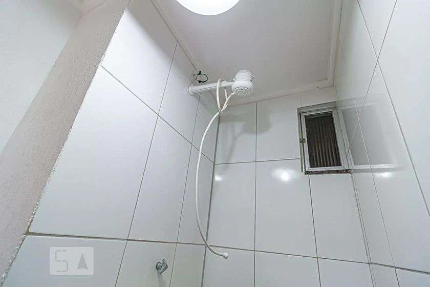 Casa em condomínio sem mobília com 4 quartos e 208 m² — photo 18