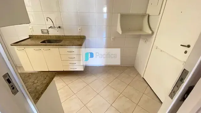 95 m² apartment with 2 bedrooms and 1 en-suite — photo 11