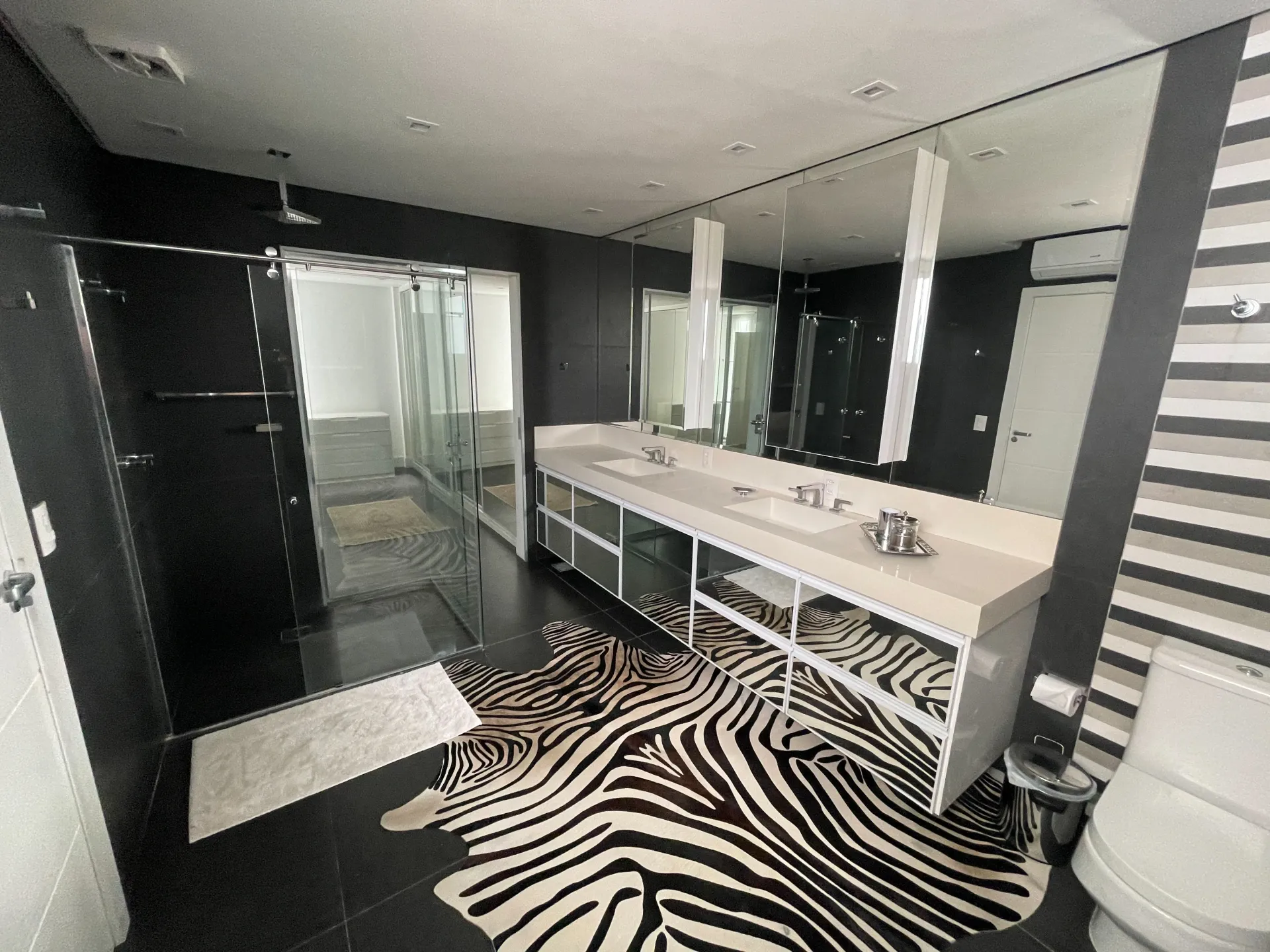 Casa con 5 suites y 7 baños — photo 18