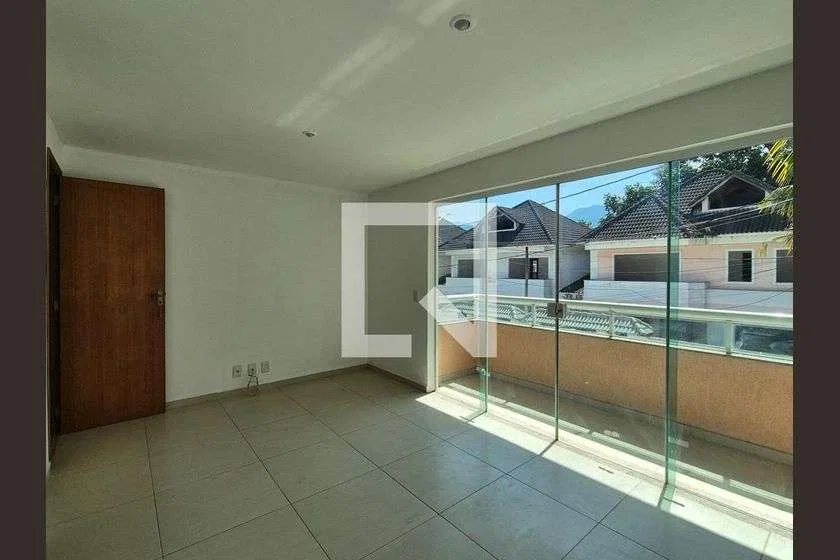 Casa em condomínio com 4 suítes e 220 m² — photo 12