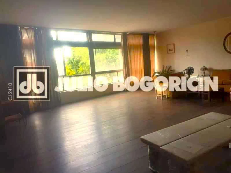 367 m² apartment with 4 bedrooms and closed gas kitchen — photo 7