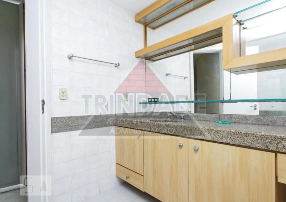 Unfurnished apartment with 3 en-suite bedrooms, 200 m² — photo 15