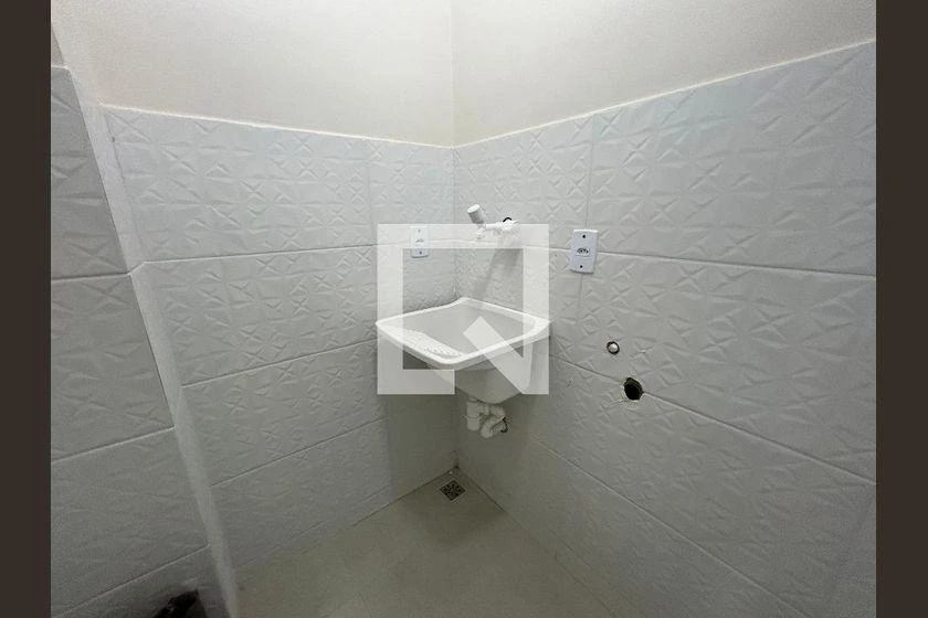 Apartamento com 2 quartos, 1 banheiro e cozinha integrada — photo 27