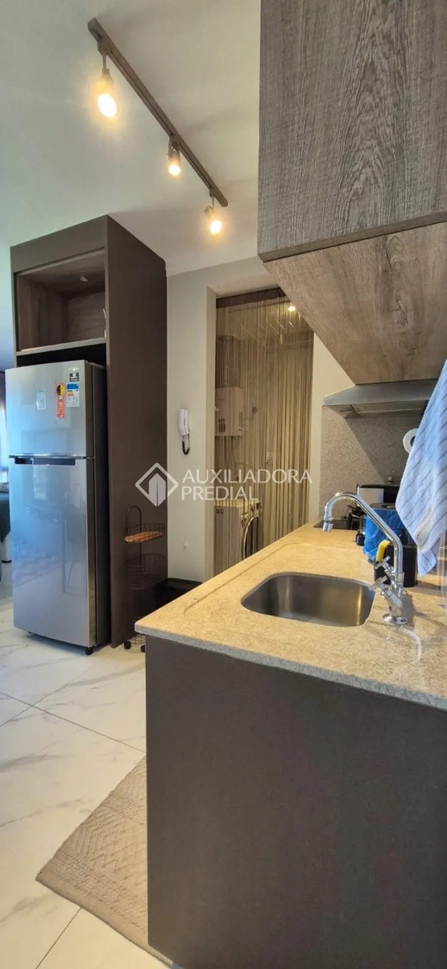 Apartamento amueblado de 1 dormitorio con 62 m² y plaza cubierta — photo 2