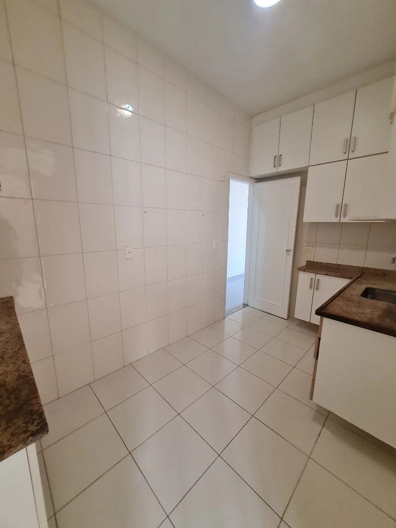 100 m² apartment with 3 bedrooms and an extra room — photo 19