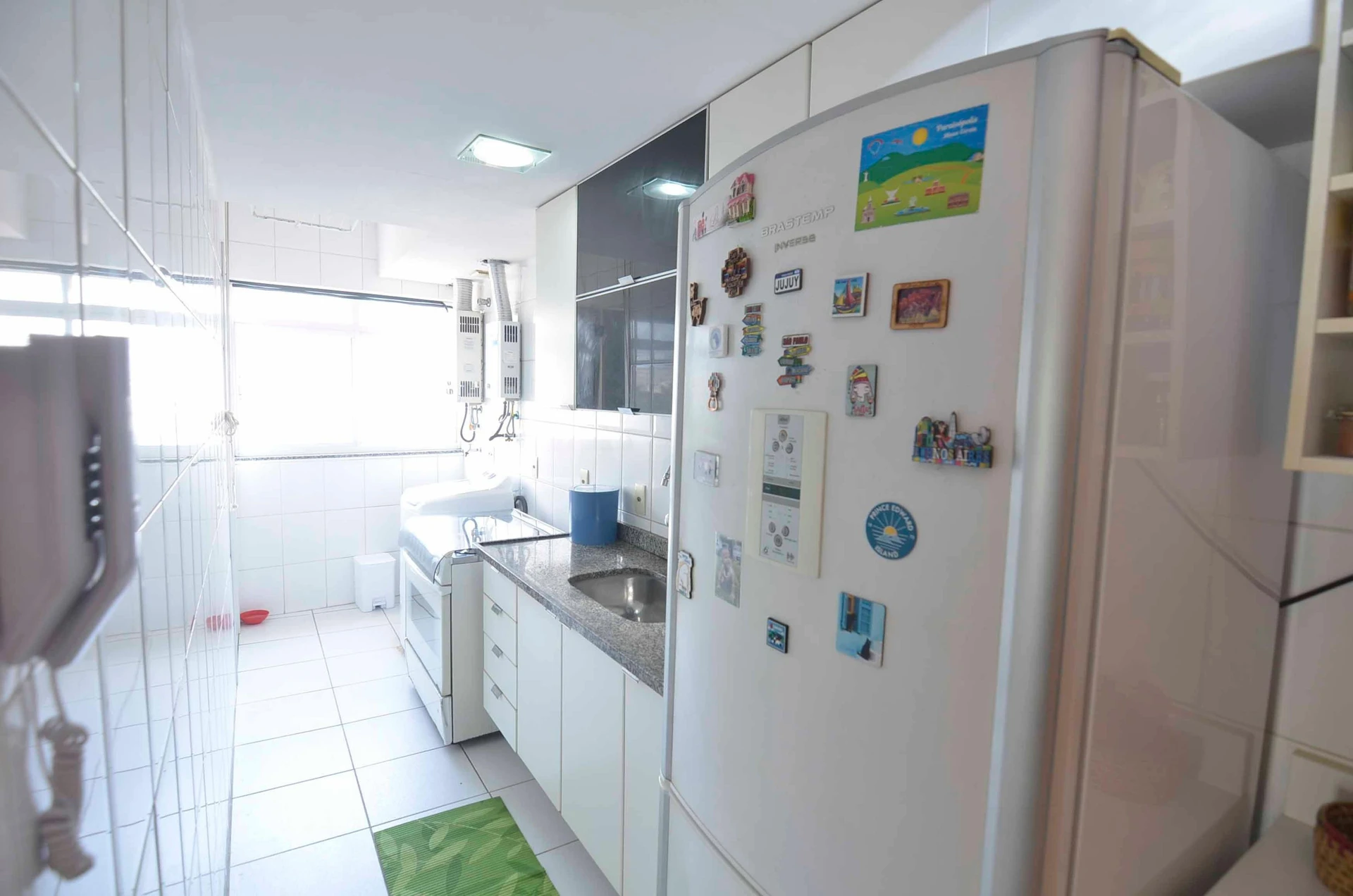 190 m² apartment with a mountain view and a home office — photo 2