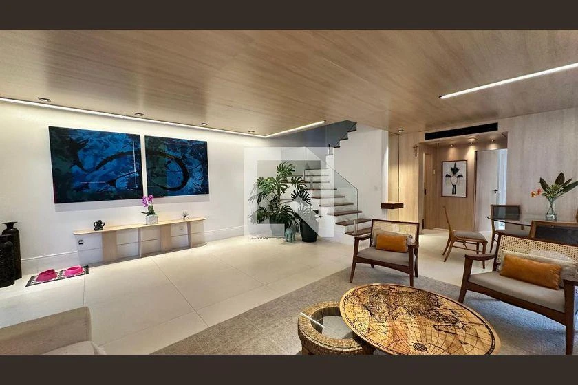5-bedroom house with a home office — photo 20