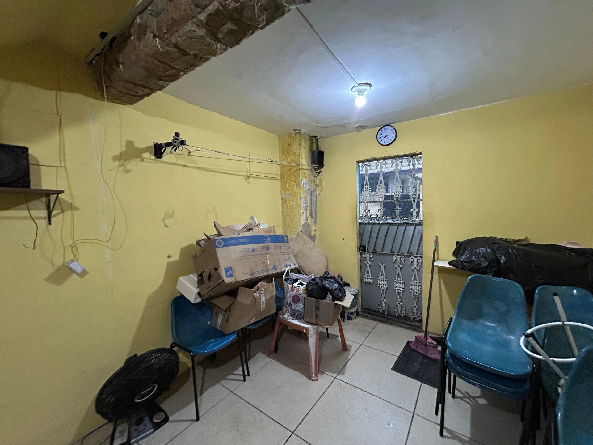 Casa com 4 quartos e varanda fechada de vidro — photo 31