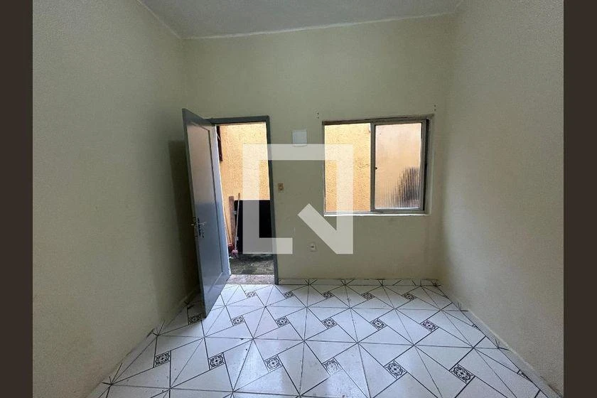 Apartamento de 1 dormitorio de 25 m² con ducha eléctrica — photo 15