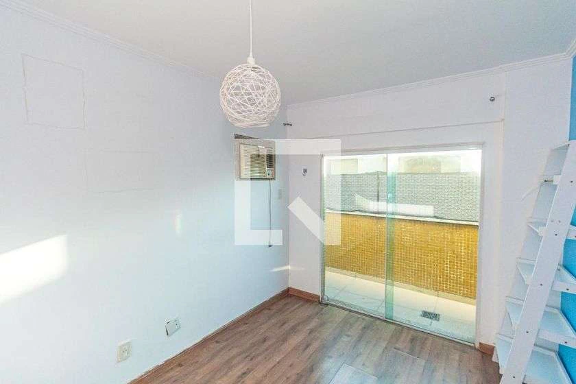 Rooftop apartment with 4 bedrooms and 450 m² — photo 13