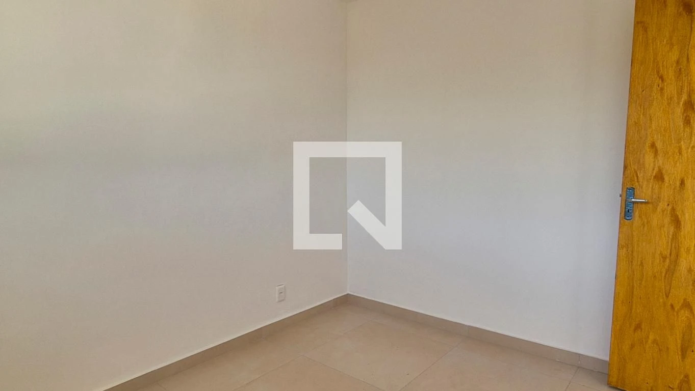2-bedroom apartment with balcony and mountain view — photo 13