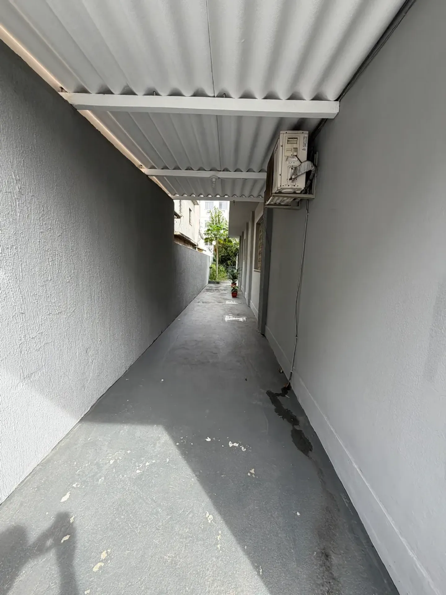 Casa mobiliada para locação com 6 quartos e 4 banheiros — photo 37