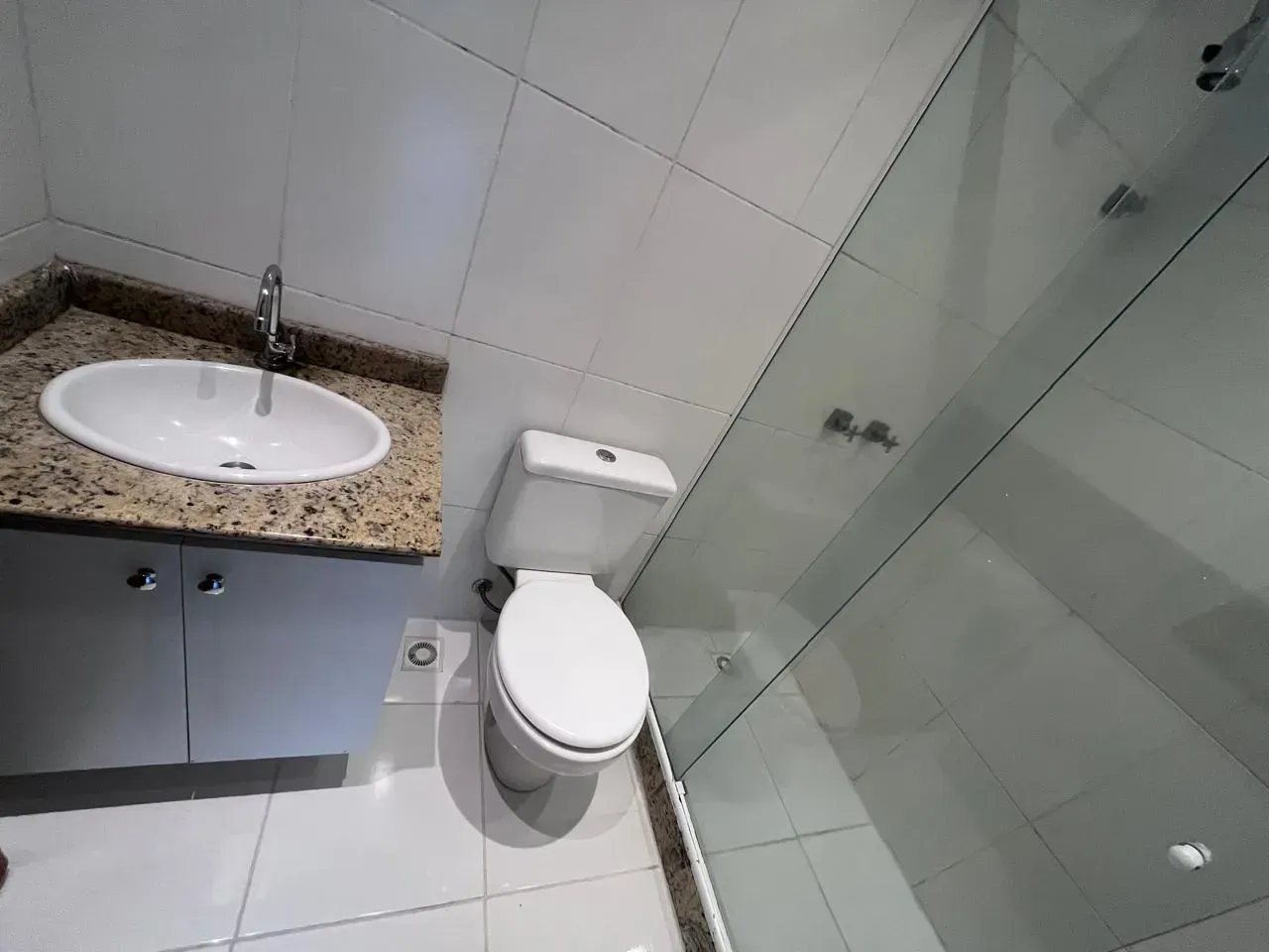 Квартира в оренду на 3 кімнати, 82 м² — photo 3