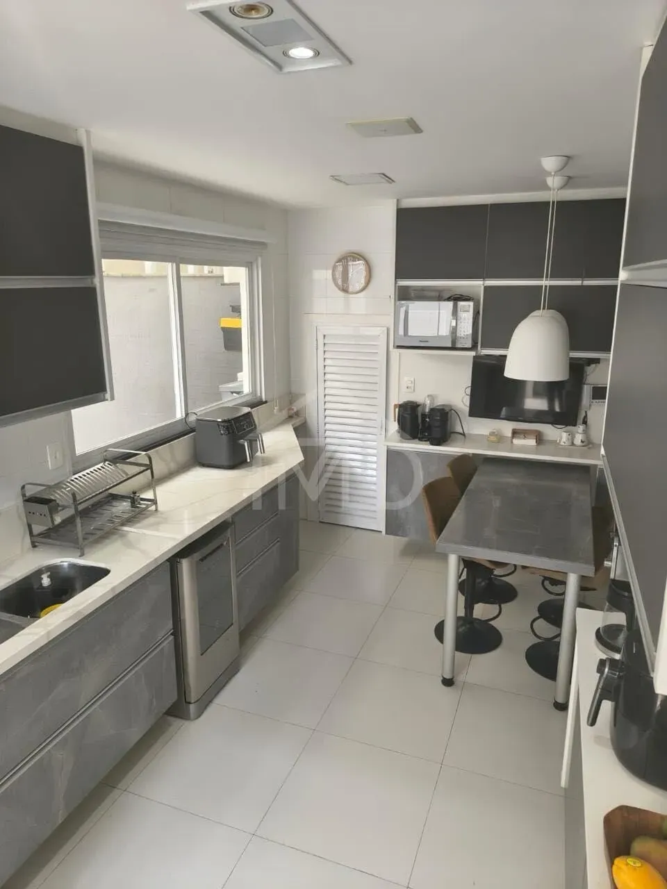 Furnished house with 4 bedrooms and 5 bathrooms — photo 19