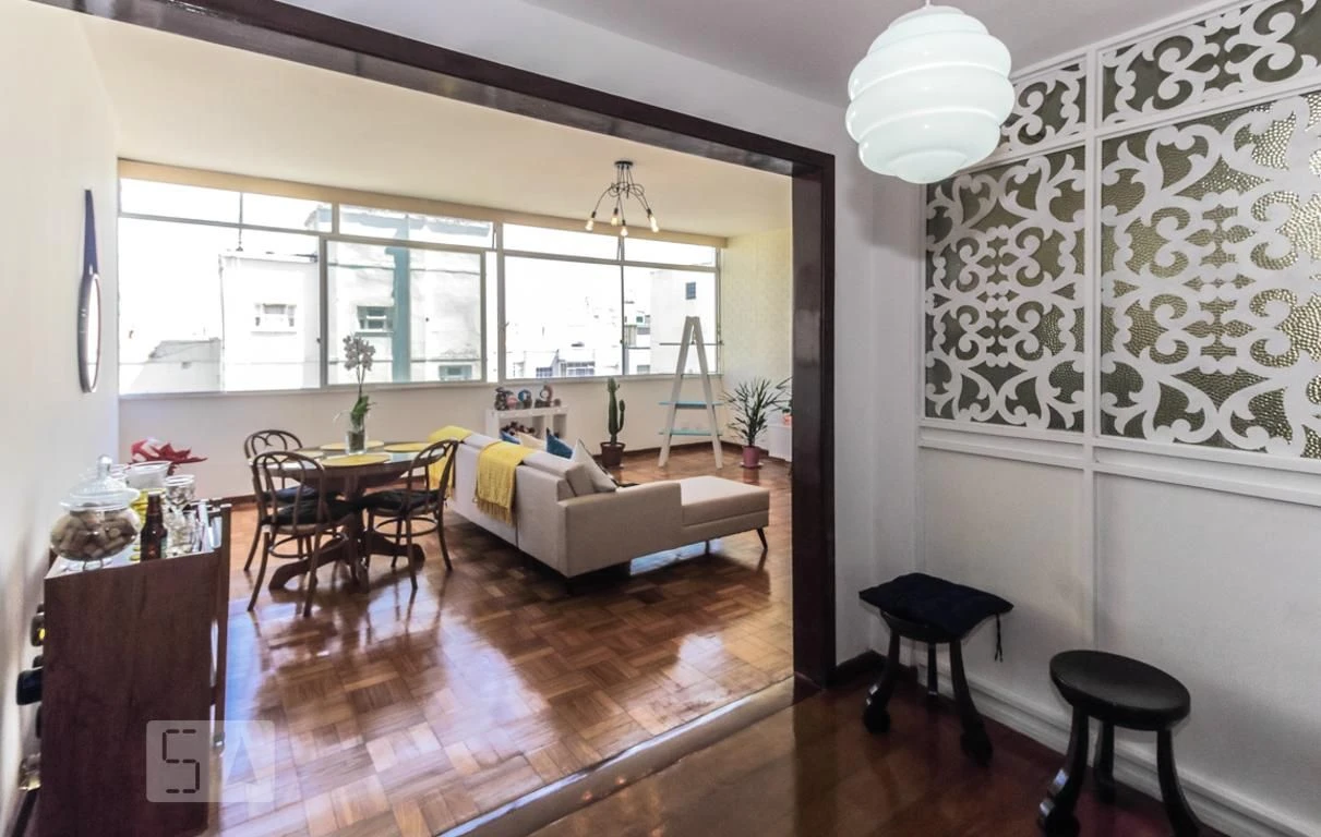 Furnished 4-bedroom apartment with 3 bathrooms — photo 9