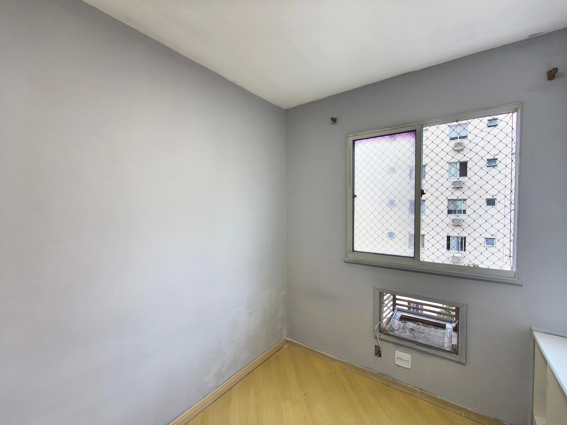 Home office in a 2-bedroom apartment, 50 m² — photo 27