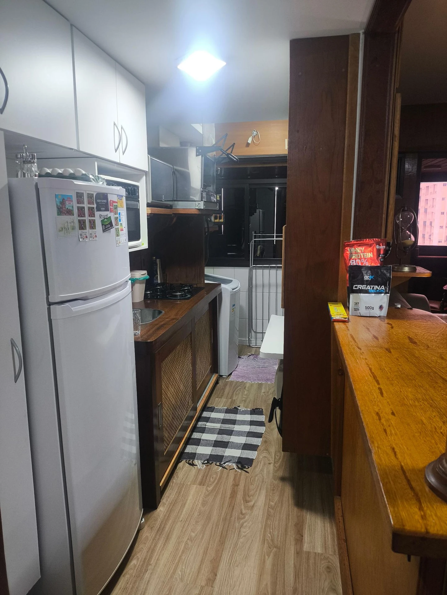 Apartamento mobiliado com 2 quartos e banheiro privativo — photo 29