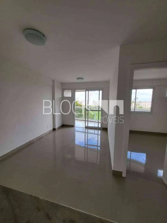 1-bedroom apartment with balcony and 49 m² — photo 23