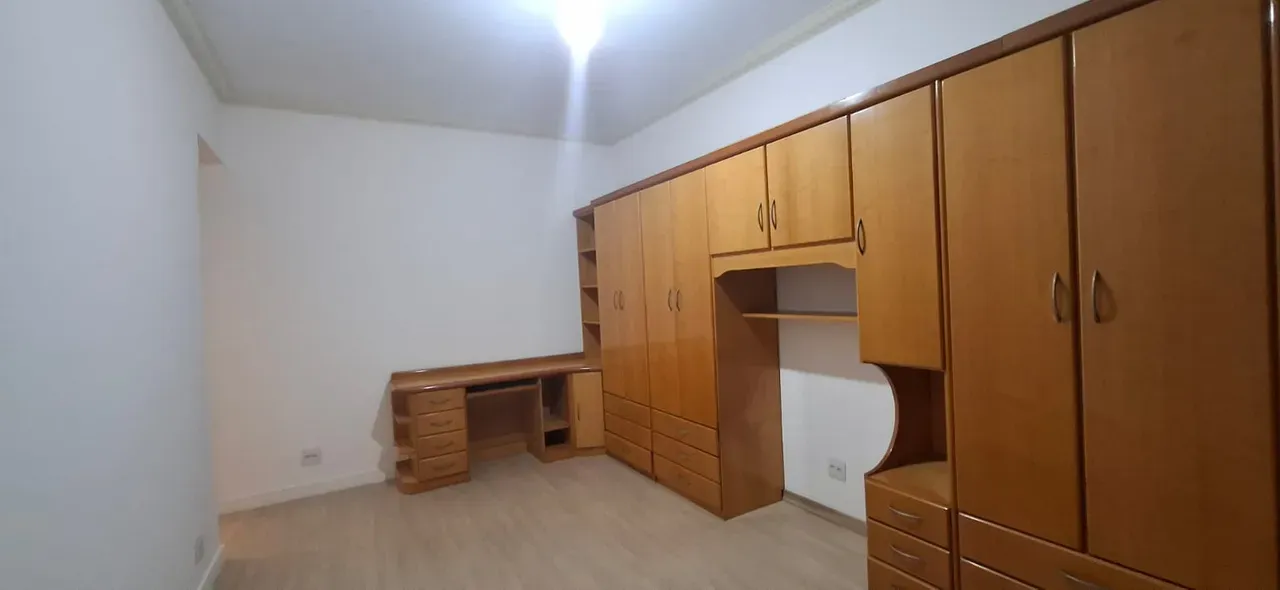 3-bedroom apartment with 2 bathrooms and glass balcony — photo 21