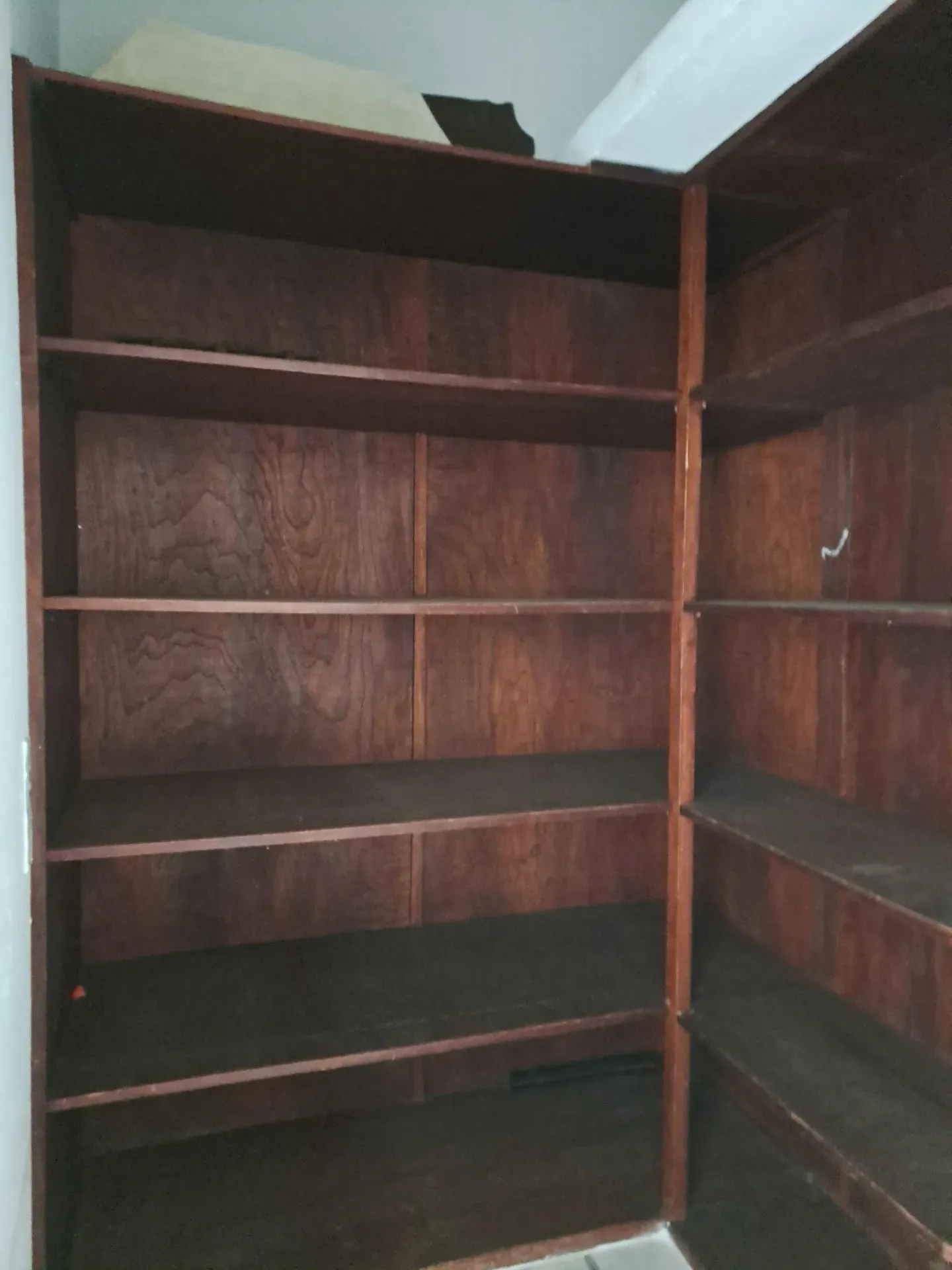 Unfurnished apartment with 300 m² on the 11th floor — photo 11