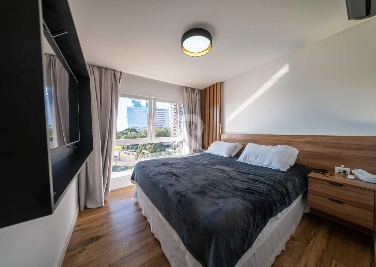 Furnished apartment 162 m² with 3 bedrooms and 1 parking — photo 4
