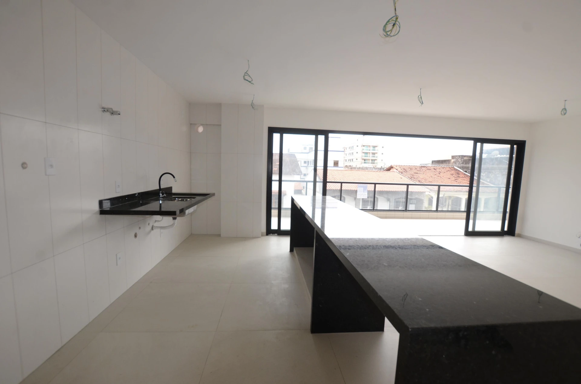 2-bedroom apartment with a mountain view in Rio de Janeiro — photo 30