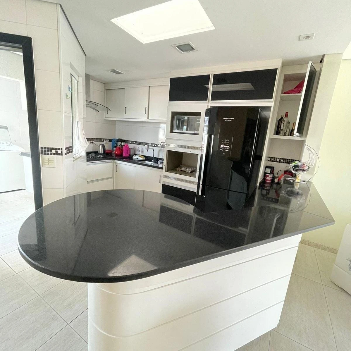 147 m² house with a bathtub and a washing machine — photo 6