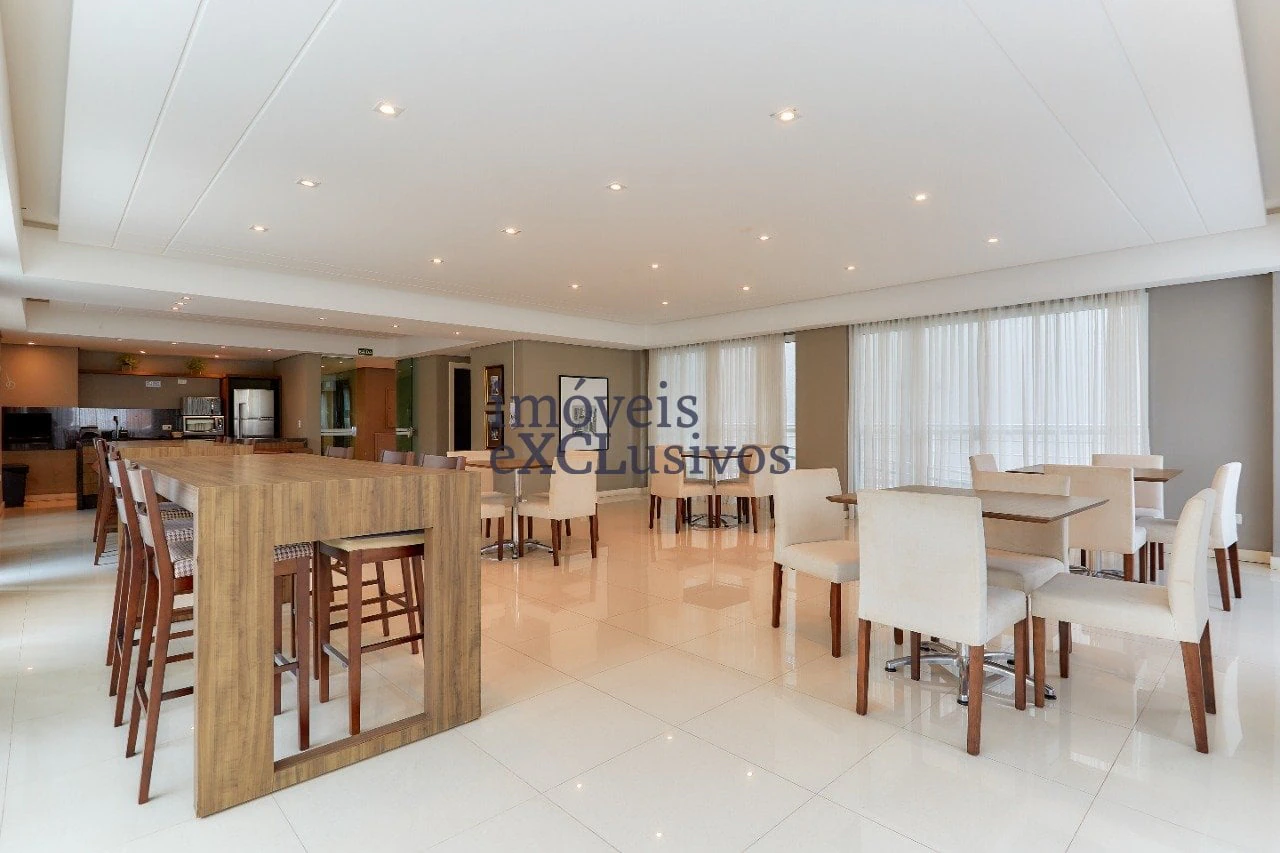 One-bedroom apartment with a private pool in Curitiba — photo 19