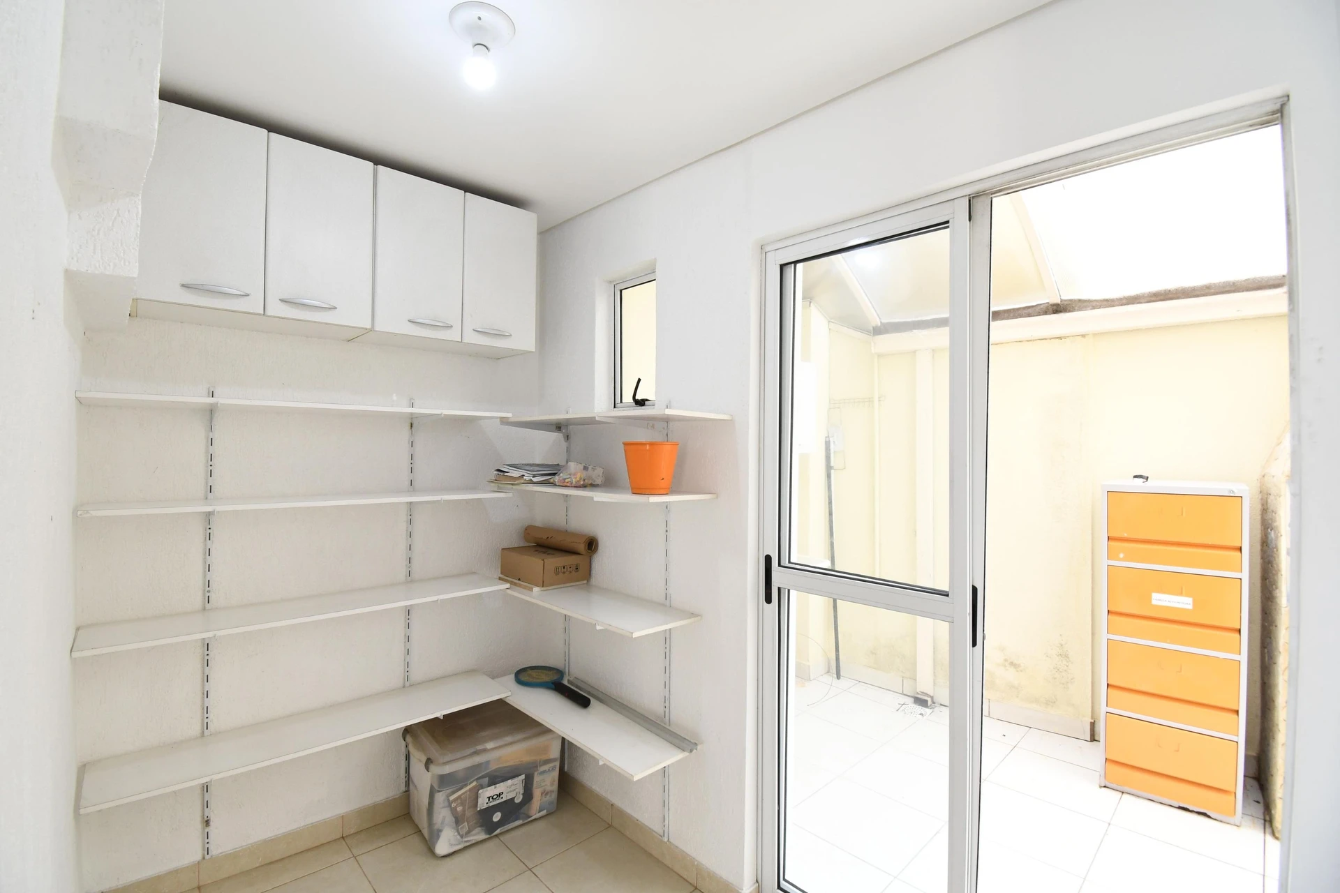 3-bedroom house with a garden in Curitiba — photo 10
