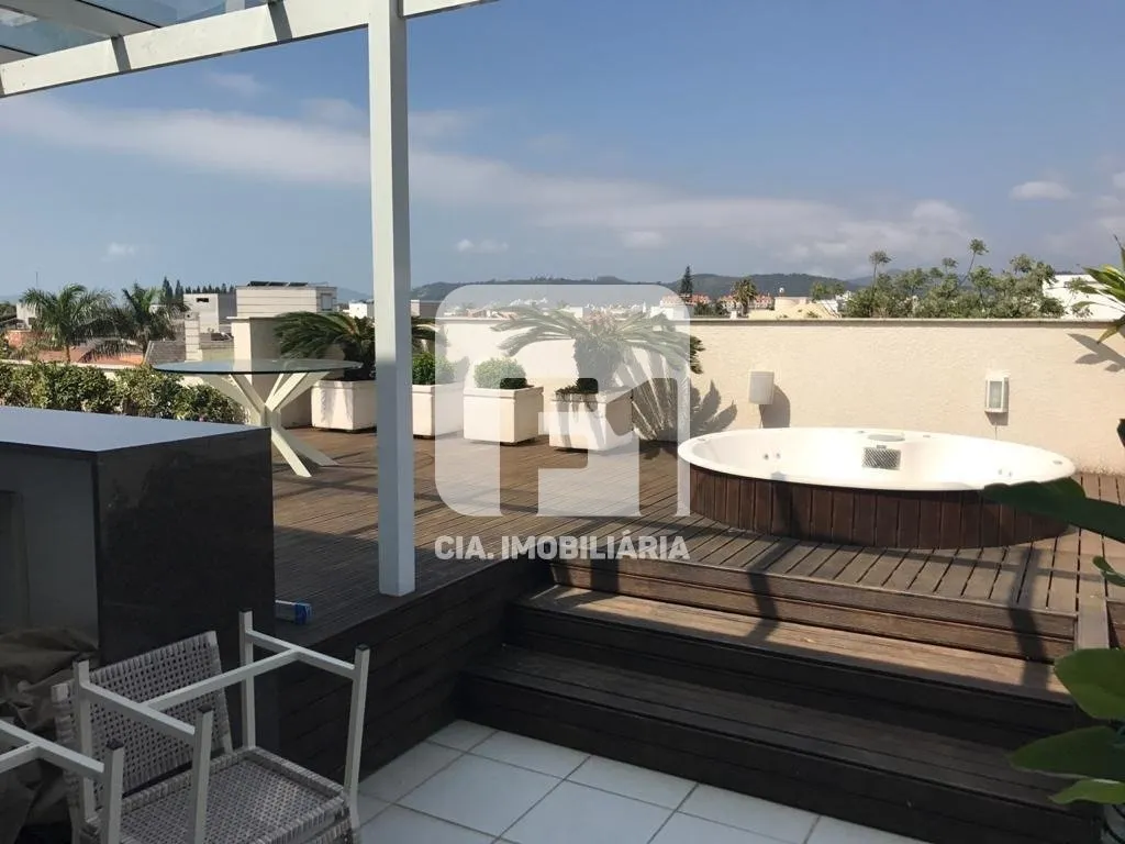 Furnished 9-suite house with open-plan kitchen — photo 72
